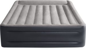 Intex Queen Deluxe Pillow Rest Luchtbed met ingebouwde pomp - 203x152x42 cm